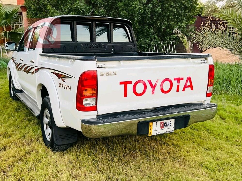 تويوتا هايلوكس